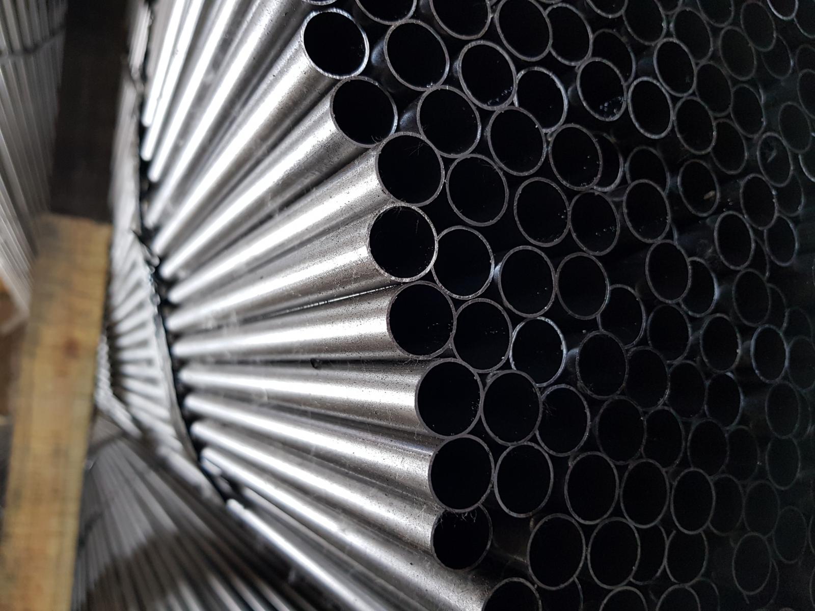  Оцинкованная труба Ø 20