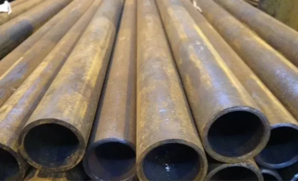 Труба сталева зварна Ø 32 / товщина стінки 2,5 мм