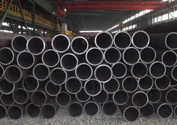 Труба сталева зварна Ø 114 / товщина стінки 3,5 мм