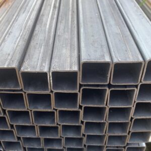 Профільна труба 40x40x2